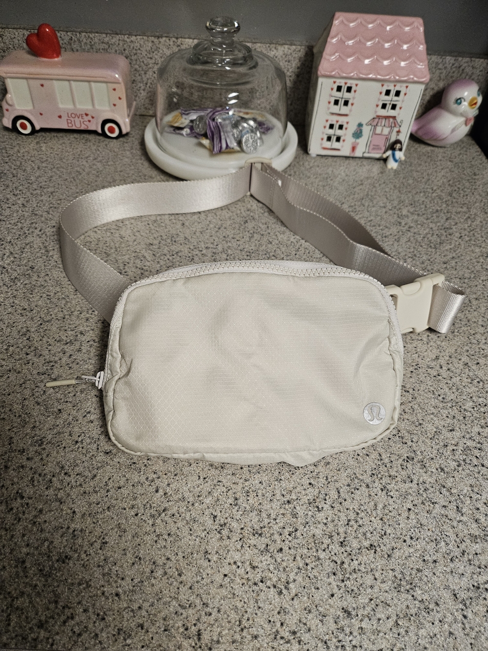 lululemon athletica Cream Waist Pack - Lightweight Everyday Belt Bag
